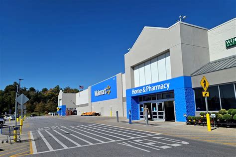 Walmart waynesboro - Pharmacy at Waynesboro Supercenter Walmart Supercenter #5117 116 Lucy Ln, Waynesboro, VA 22980. Opens Wednesday 9am. 540-932-2511 Get Directions. 